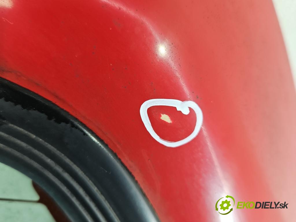 Fiat Cinquecento 0.7 karburátor: 30KM manual 22 kW 704 cm3 3- zadní kufrové dveře  (Zadní kapoty)