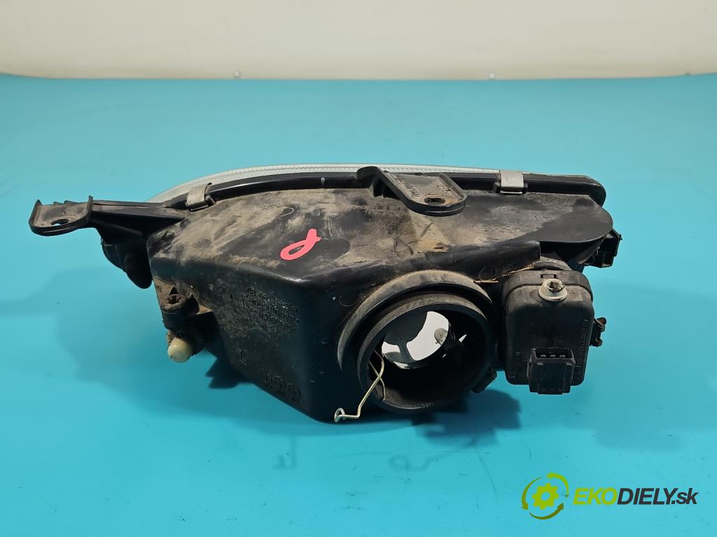 Fiat Siena 1.6 16V 102 HP manual 75 kW 1580 cm3 4- Reflektor: pravý  (Pravé)