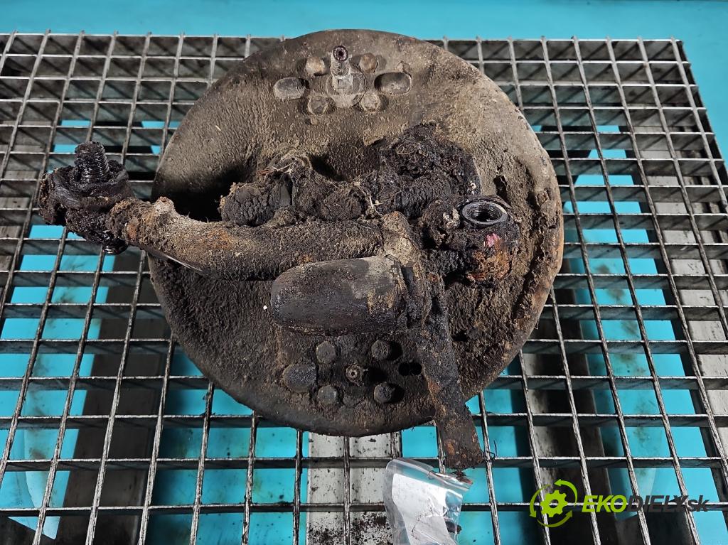 Żuk A 11 b 2.1 karburátor: 69KM manual 51 kW 2120 cm3 5- náboj pravé  (Náboje)