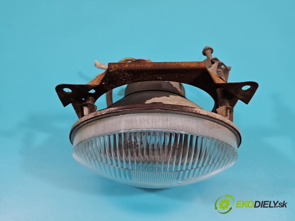 Żuk A 11 b 2.1 karburátor: 69KM manual 51 kW 2120 cm3 5- Reflektor: pravý  (Pravé)