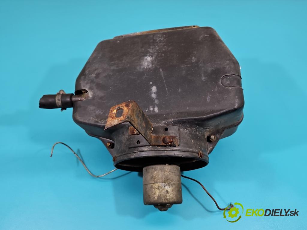 Żuk A 11 b 2.1 karburátor: 69KM manual 51 kW 2120 cm3 5- radiator  (Radiátor kúrenia)