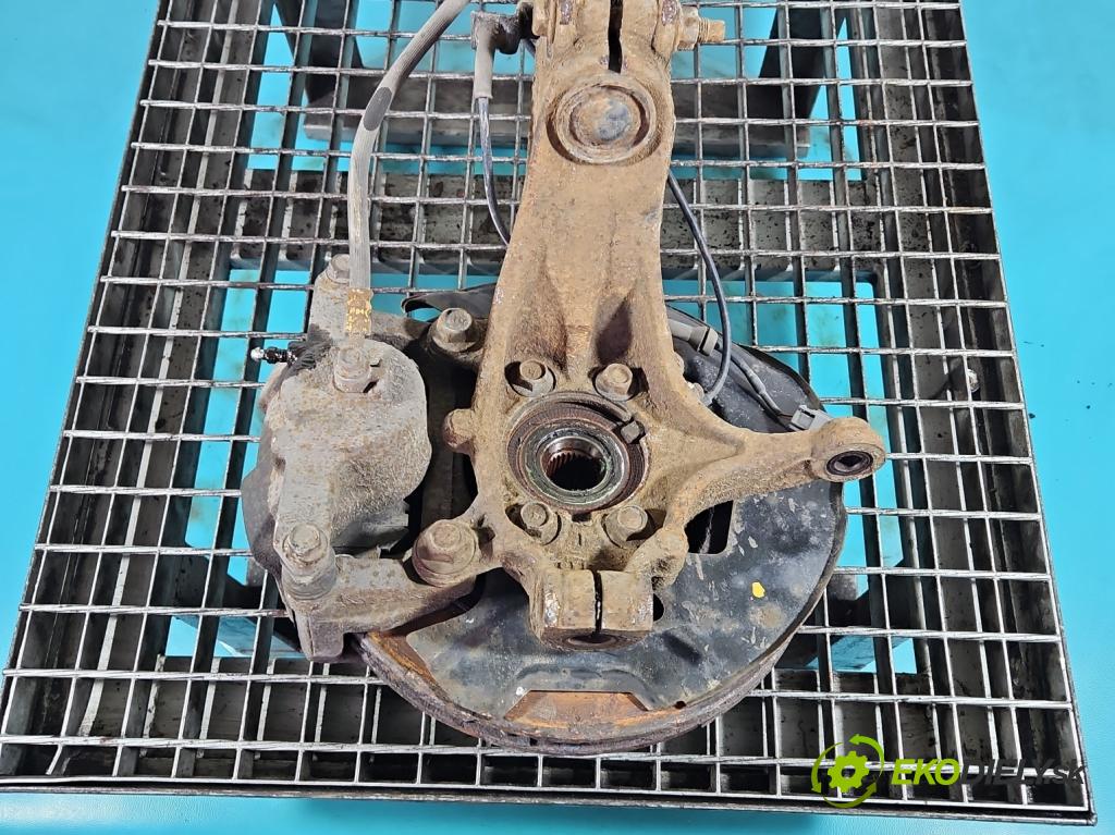 Nissan X-trail III T32 2013-2021 1.6 dci 131 HP manual 96 kW 1598 cm3 5- náboj pravé  (Náboje)