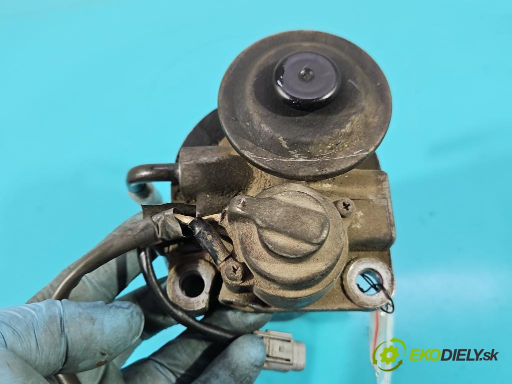 Toyota Avensis II T25 2003-2008 2.0 D4-D: 116 HP manual 85 kW 1995 cm3 5- obal filtra palivo