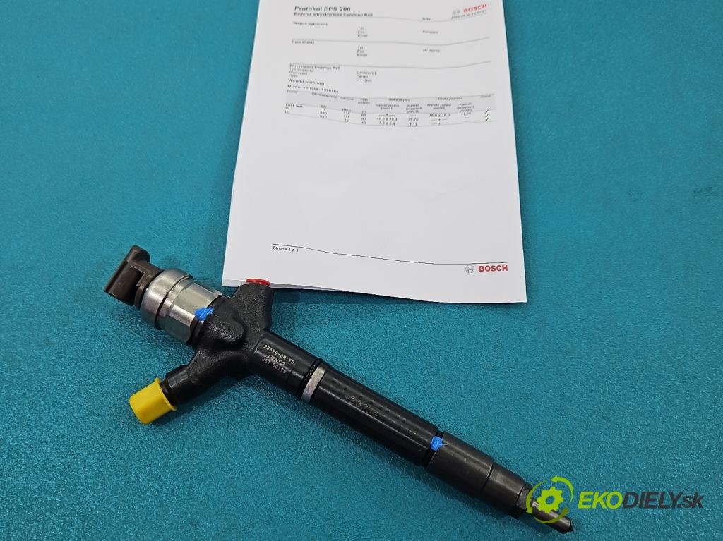 Toyota Corolla Verso II 2004-2009 2.2 D4D 136 HP manual 100 kW 2231 cm3 5- vstrek 23670-0R170 (Vstrekovač paliva)