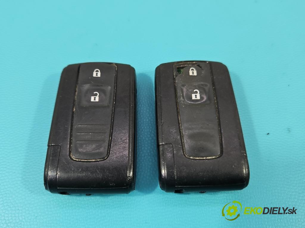 Toyota Corolla Verso II 2004-2009 2.2 D4D 136 HP manual 100 kW 2231 cm3 5- Spínačka  (Spínacie skrinky a kľúče)