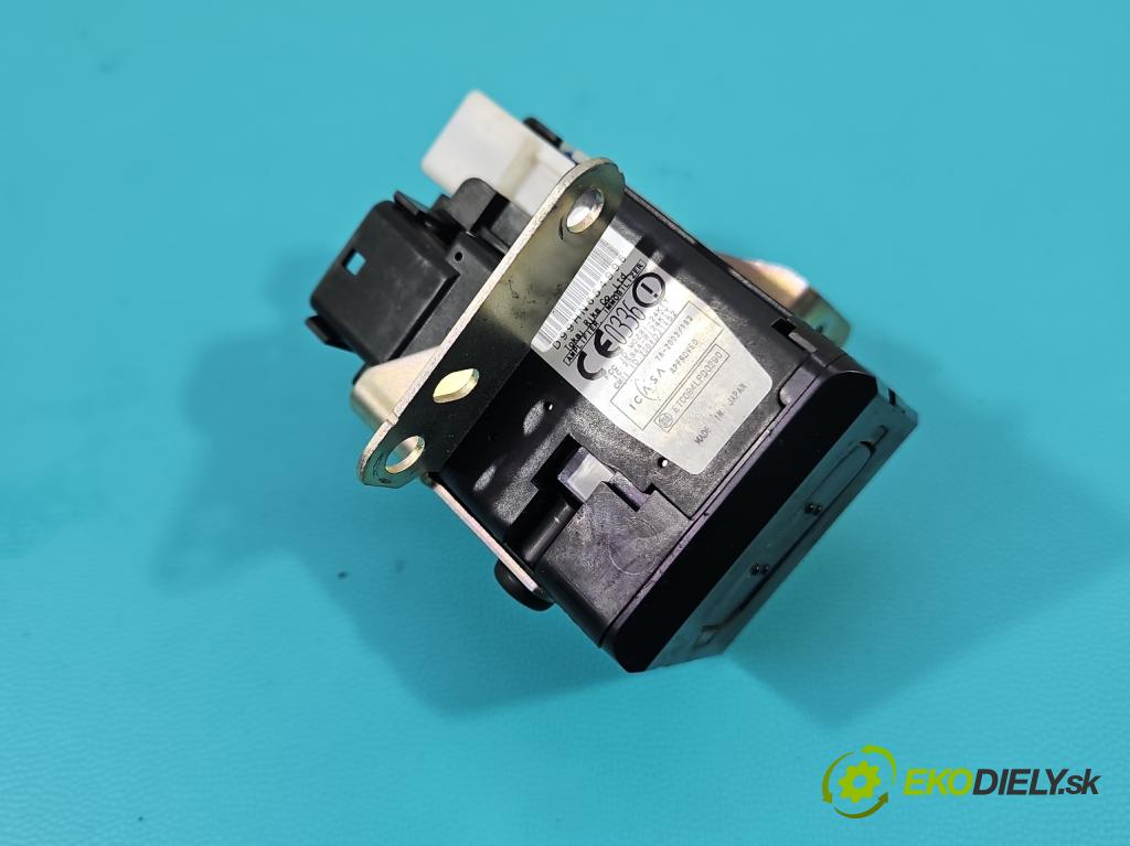 Toyota Corolla Verso II 2004-2009 2.2 D4D 136 HP manual 100 kW 2231 cm3 5- Spínačka  (Spínacie skrinky a kľúče)