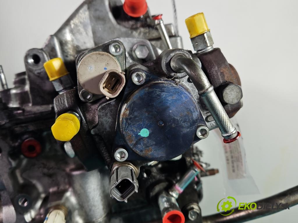 Toyota Corolla Verso II 2004-2009 2.2 D4D 136 HP manual 100 kW 2231 cm3 5- čerpadlo vstrekovacia 22100-0R010 (Vstrekovacie čerpadlo)