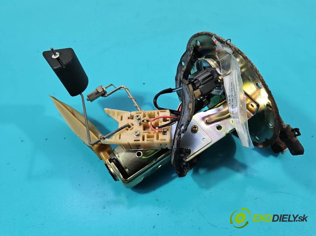 Toyota Corolla E11 1997-2002 1,4.0 16V 86 hp manual 63 kW 1332 cm3 3- čerpadlo paliva
