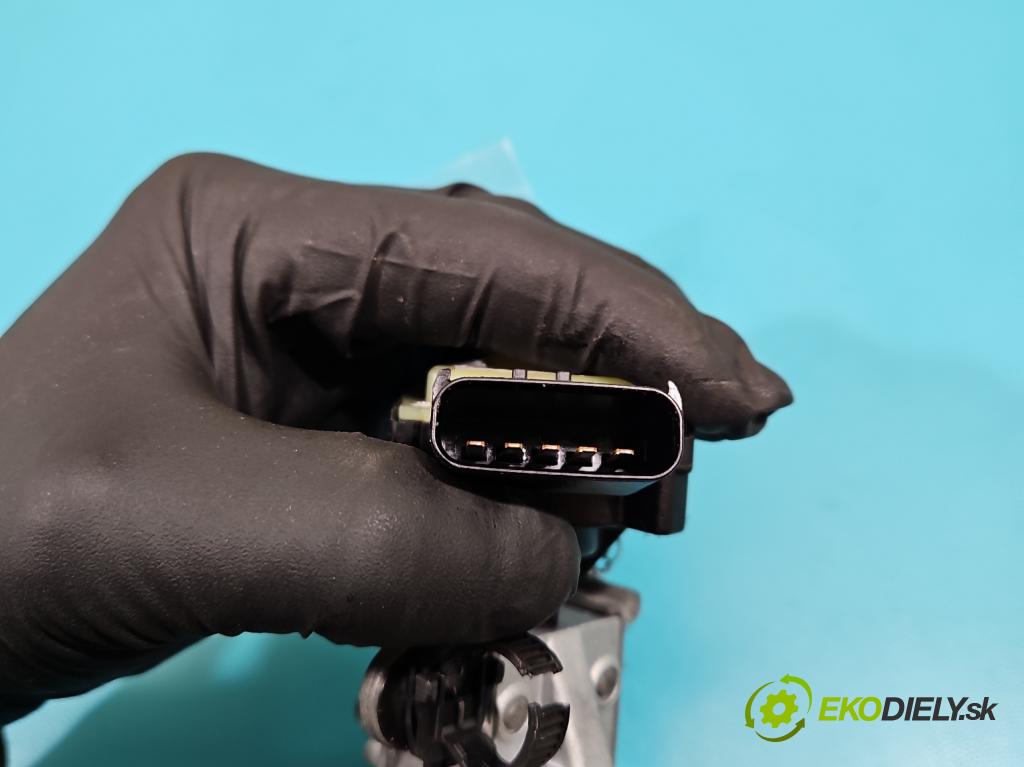 Dodge Caliber 1.8 16v 150 HP manual 110 kW 1798 cm3 5- Spínačka  (Spínacie skrinky a kľúče)