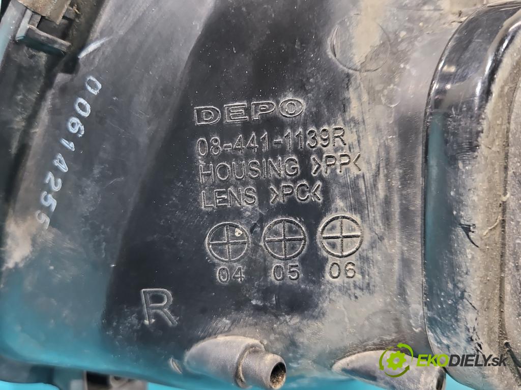 Vw Polo III 6N 1994-2001 1.9 sdi 64 HP manual 47 kW 1896 cm3 5- Reflektor: pravý  (Pravé)