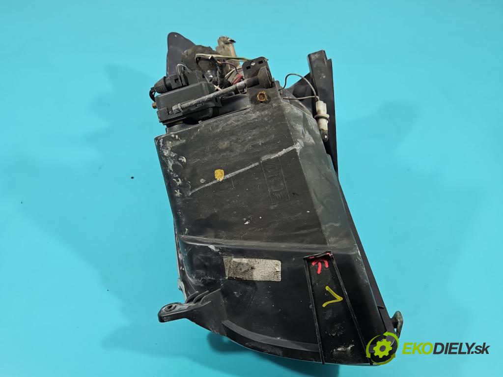 Dodge Caliber 1.8 16v 150 HP manual 110 kW 1798 cm3 5- Reflektor: pravý (Pravé)