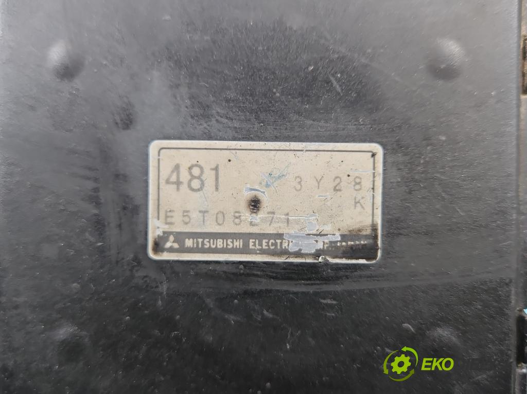 Mitsubishi Pajero Pinin 1998-2007 1.8 16V 114 HP manual 84 kW 1834 cm3 3- průtokoměr: 4813Y28 (Váhy vzduchu)