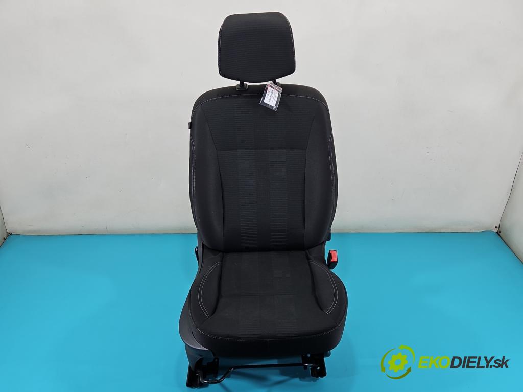 Renault Clio III 2005-2012 1,2.0 TCE: 101 HP manual 74 kW 1149 cm3 5- Sedačka pravý  (Sedačka, sedadlo)
