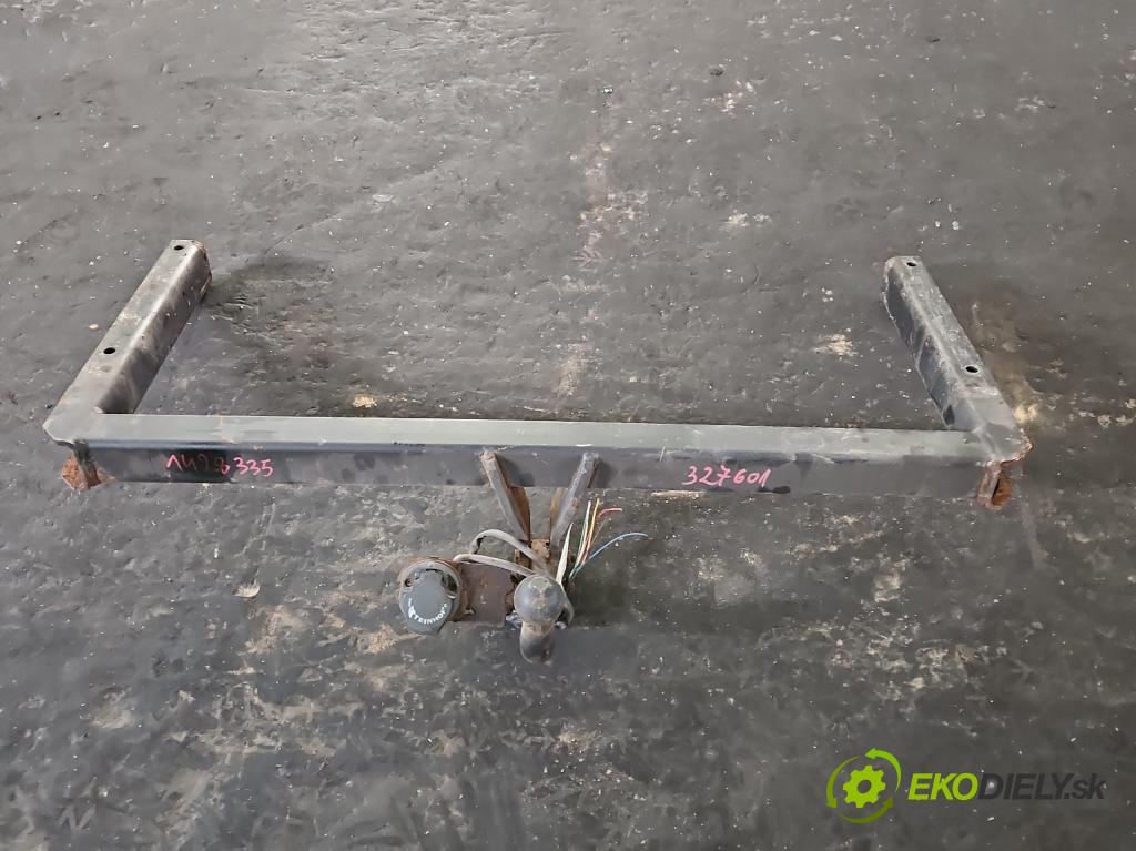 Audi A6 C5 1997-2004 2.4 V6 170 hp manual 125 kW 2393 cm3 4- oko tažné  (Tažná zařízení)