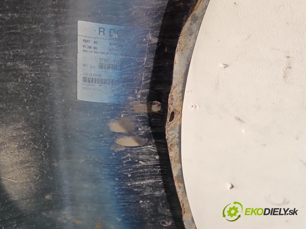 Audi A6 C5 1997-2004 2.4 V6 170 hp manual 125 kW 2393 cm3 4- blatnik přední levý  (Predné ľavé)