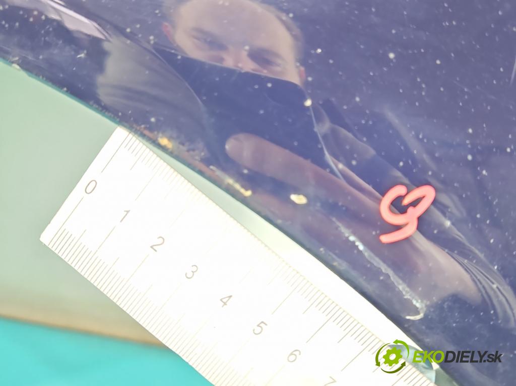 Audi A6 C5 1997-2004 2.4 V6 170 hp manual 125 kW 2393 cm3 4- blatnik přední levý  (Predné ľavé)