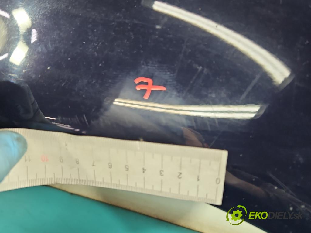 Audi A6 C5 1997-2004 2.4 V6 170 hp manual 125 kW 2393 cm3 4- blatnik přední levý  (Predné ľavé)