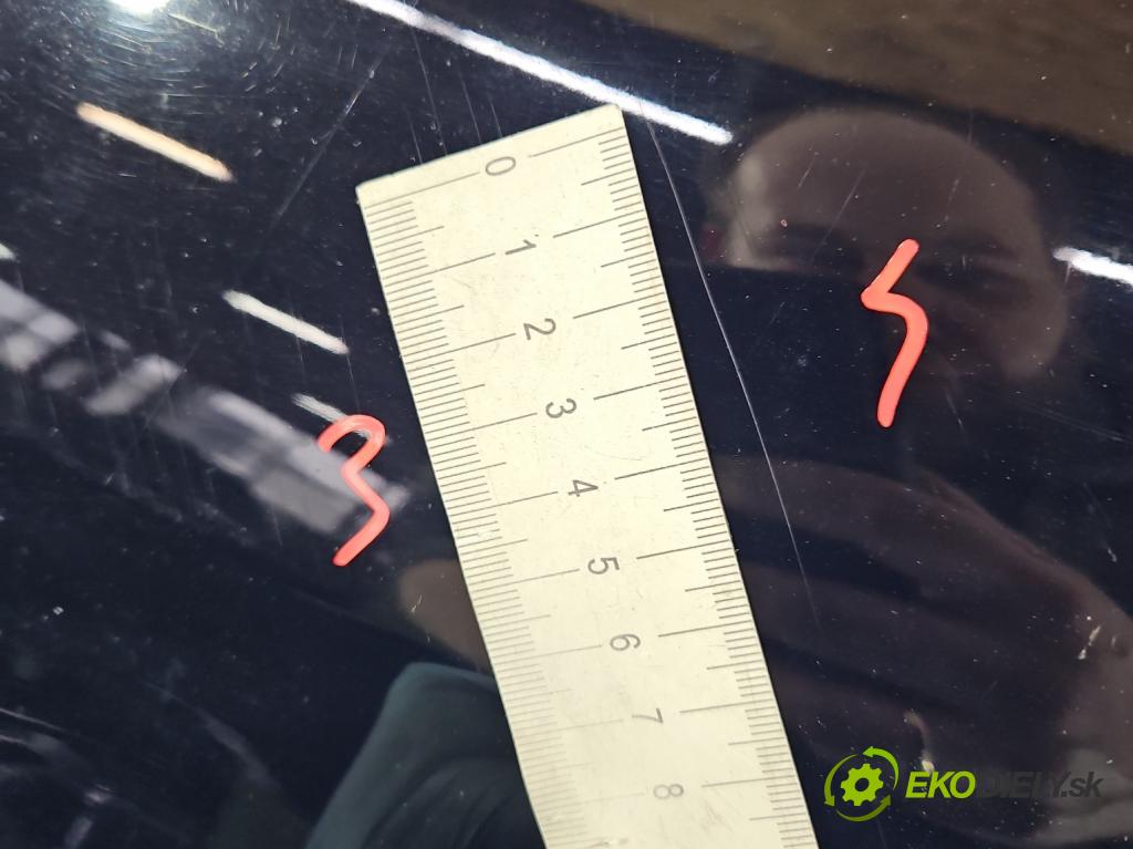 Audi A6 C5 1997-2004 2.4 V6 170 hp manual 125 kW 2393 cm3 4- blatnik přední levý  (Predné ľavé)