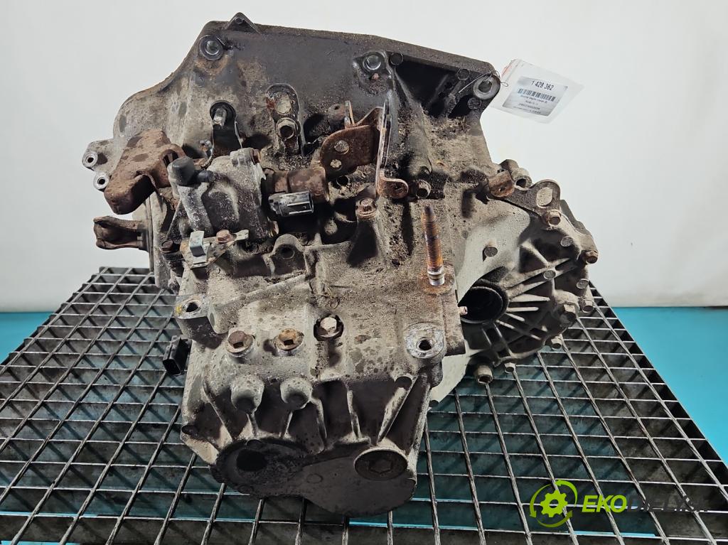 Honda Fr-v 2.0 16v i-VTEC: 150 HP manual 110 kW 1998 cm3 5- prevodovka stupeň,rýchlosť manual JTW5