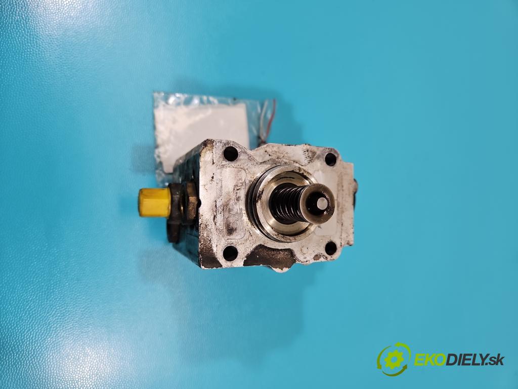 Vw Golf V 2003-2009 1.4 FSI 90 hp manual 66 kW 1390 cm3 3- čerpadlo paliva 03C127025L