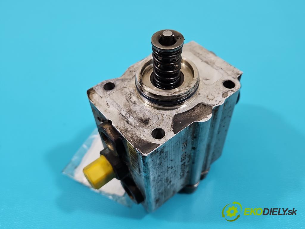 Vw Golf V 2003-2009 1.4 FSI 90 hp manual 66 kW 1390 cm3 3- čerpadlo paliva 03C127025L