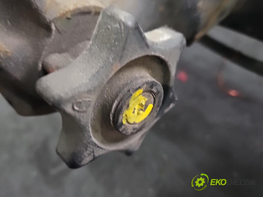 Vw Touareg I 2002-2010 2.5 tdi 174 hp automatic 128 kW 2461 cm3 5- oko tažné  (Tažná zařízení)