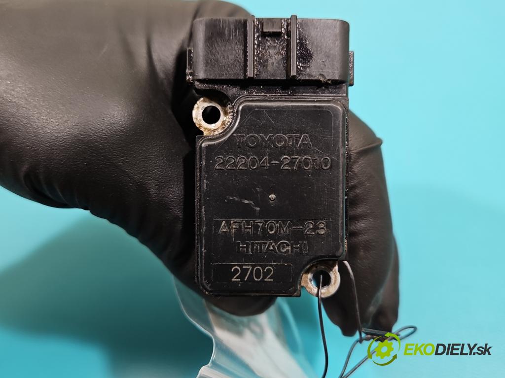 Toyota Corolla Verso I 2001-2004 2.0 D4D 90 HP manual 66 kW 1995 cm3 5- průtokoměr: 22204-27010 (Váhy vzduchu)