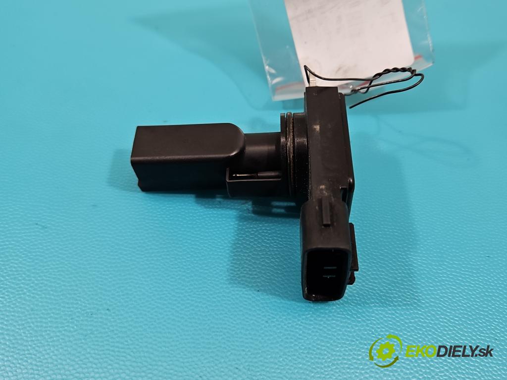 Toyota Corolla Verso I 2001-2004 2.0 D4D 90 HP manual 66 kW 1995 cm3 5- průtokoměr: 22204-27010 (Váhy vzduchu)