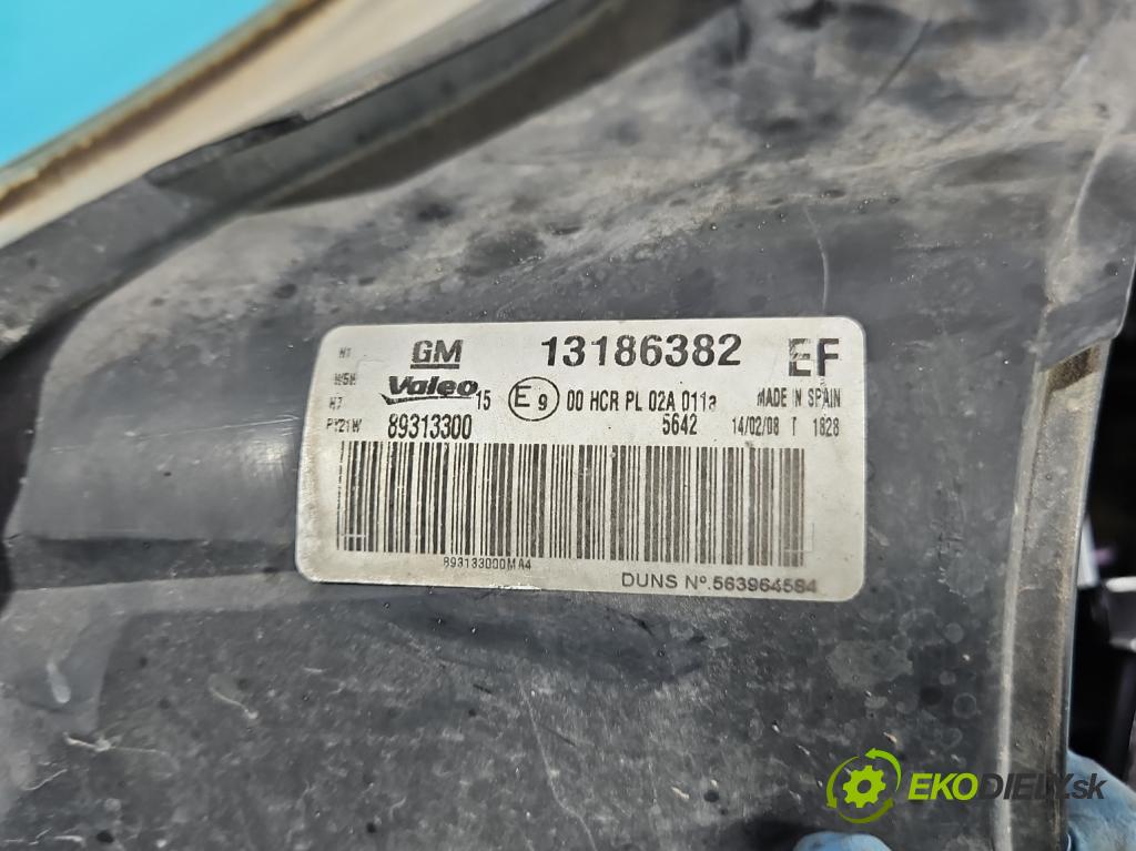 Opel Corsa D 2006-2014 1.2 16v 80 HP manual 59 kW 1229 cm3 5- Reflektor: pravý 13186382 (Pravé)