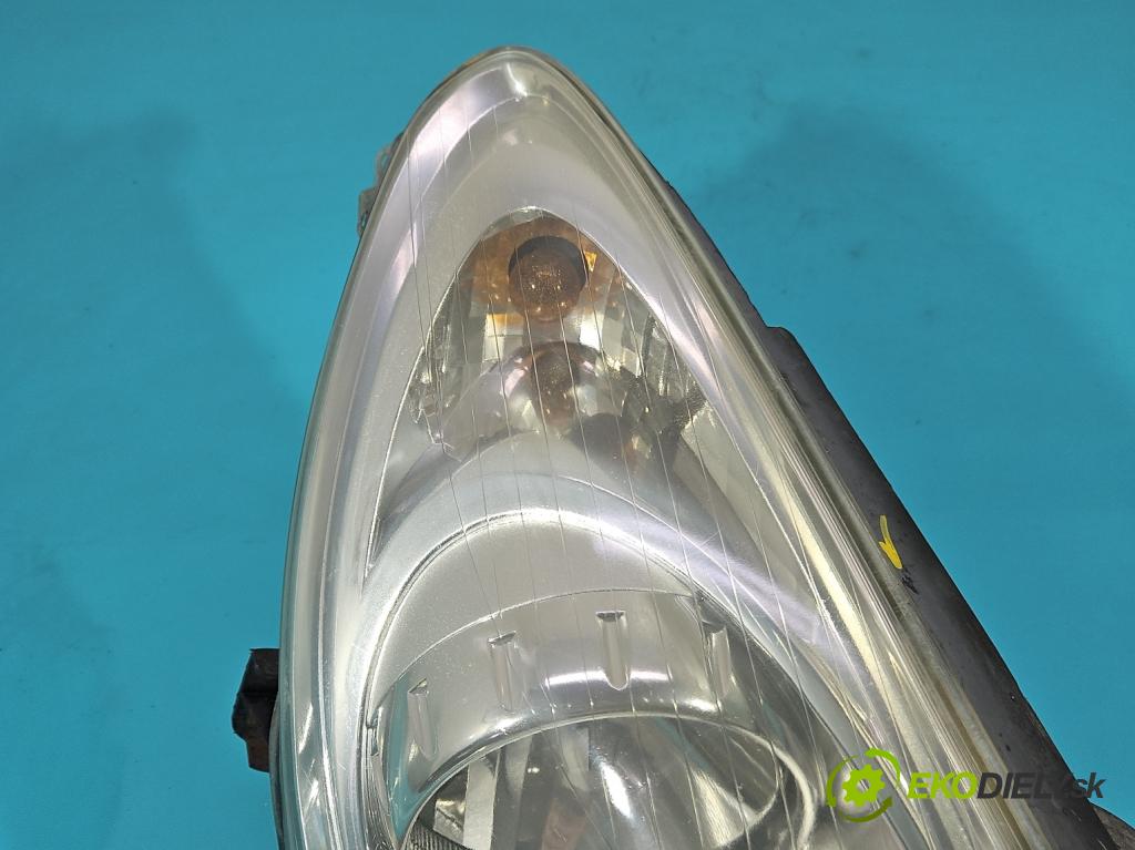 Opel Corsa D 2006-2014 1.2 16v 80 HP manual 59 kW 1229 cm3 5- Reflektor: pravý 13186382 (Pravé)