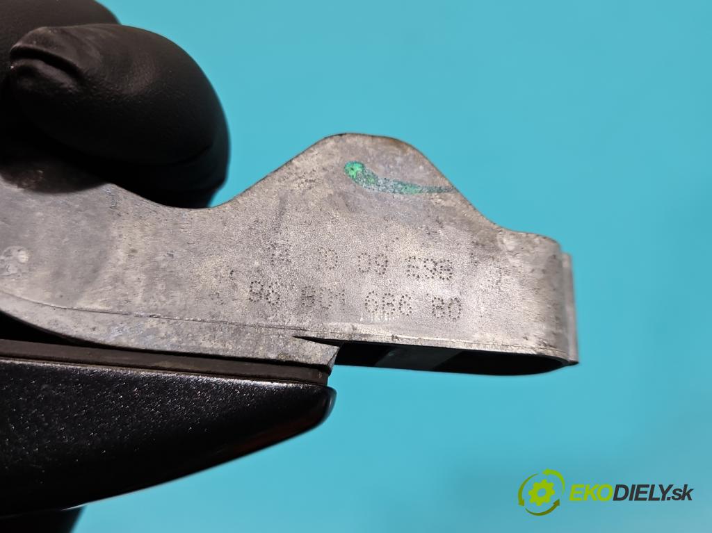 Peugeot 308 I 2007-2013 1.6 HDi 90 HP manual 66,2 kW 1560 cm3 5- rukoväť predné ľavé mimo: 9680168680 (Vonkajšie predné ľavé)