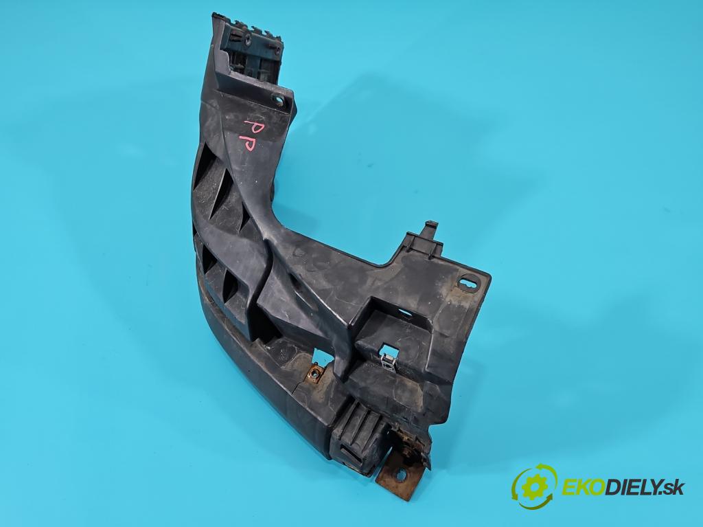 Renault Trafic II 2001-2014 2.5 dci 145 hp manual 107 kW 2464 cm3 5- Boty: nárazníku přední pravý