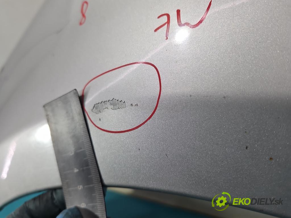 Kia Ceed I 2006-2012 2.0 crdi 140 hp manual 103 kW 1991 cm3 5- blatnik přední levý  (Predné ľavé)