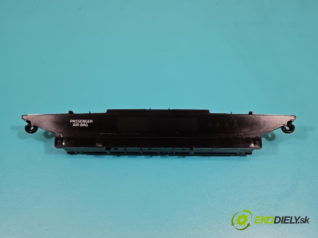 Kia Ceed II 2012-2018 1.6 GDI 135 HP manual 99 kW 1591 cm3 5- Zobrazit: 94510-A2350WK (Prístrojová doska, displej)