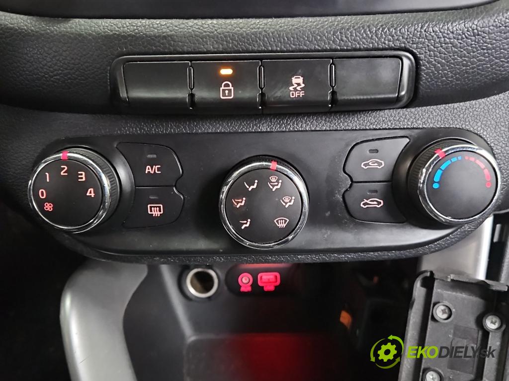 Kia Ceed II 2012-2018 1.6 GDI 135 HP manual 99 kW 1591 cm3 5- panel kúrenia 97250-A2003