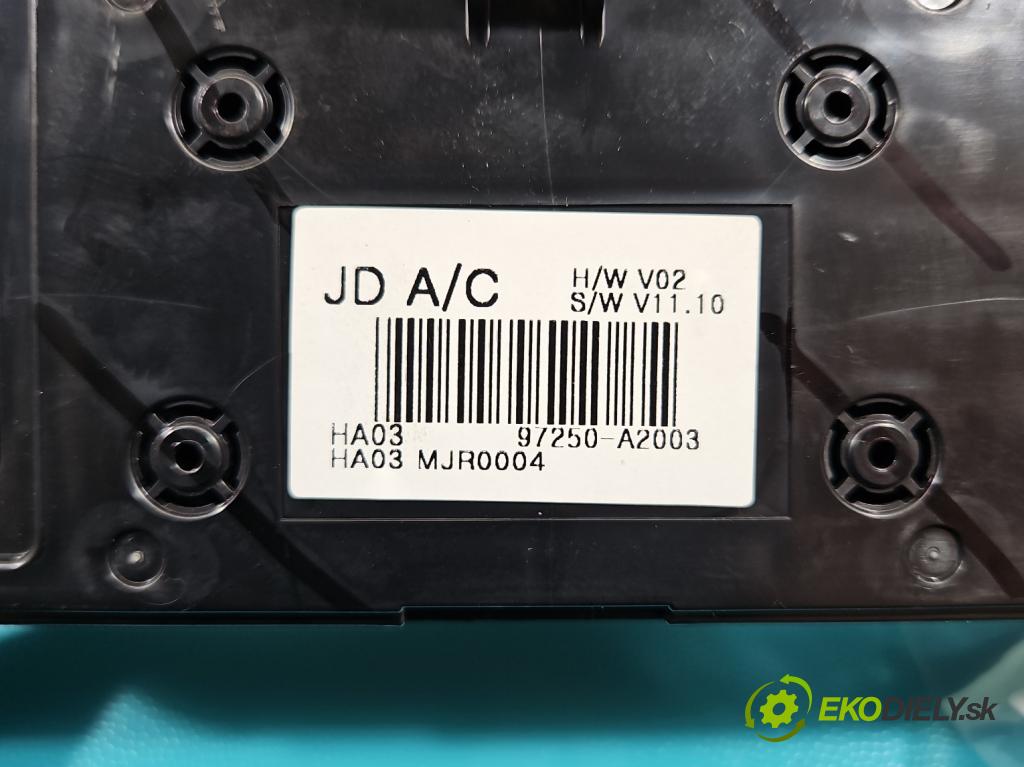 Kia Ceed II 2012-2018 1.6 GDI 135 HP manual 99 kW 1591 cm3 5- panel kúrenia 97250-A2003