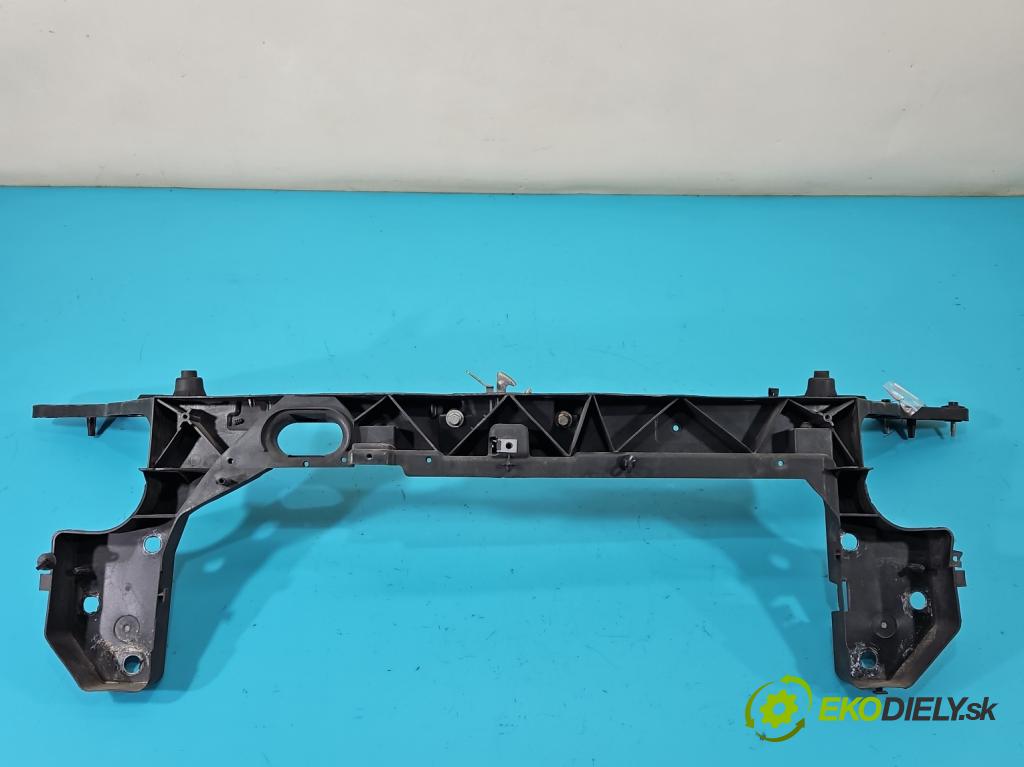 Renault Clio III 2005-2012 1,2.0 TCE: 101 hp manual 74 kW 1149 cm3 5- stěna přední  (Výztuhy přední)