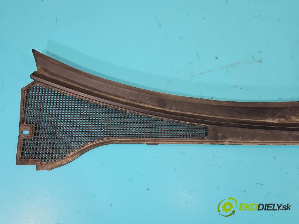 Renault Clio III 2005-2012 1,2.0 TCE: 101 hp manual 74 kW 1149 cm3 5- torpédo  (Torpéda)