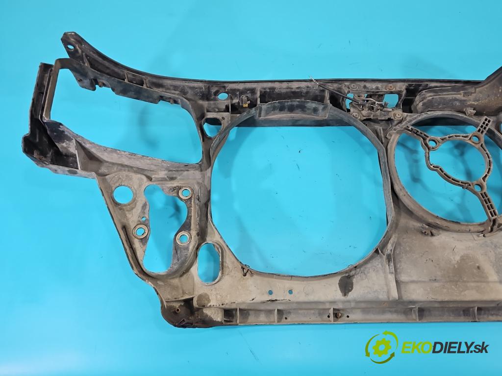 Audi A4 B5 1994-2001 1.8 20V 125 hp manual 92 kW 1781 cm3 4- stěna přední  (Výztuhy přední)