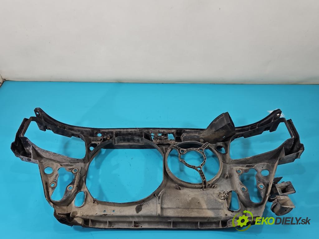 Audi A4 B5 1994-2001 1.8 20V 125 hp manual 92 kW 1781 cm3 4- stěna přední  (Výztuhy přední)