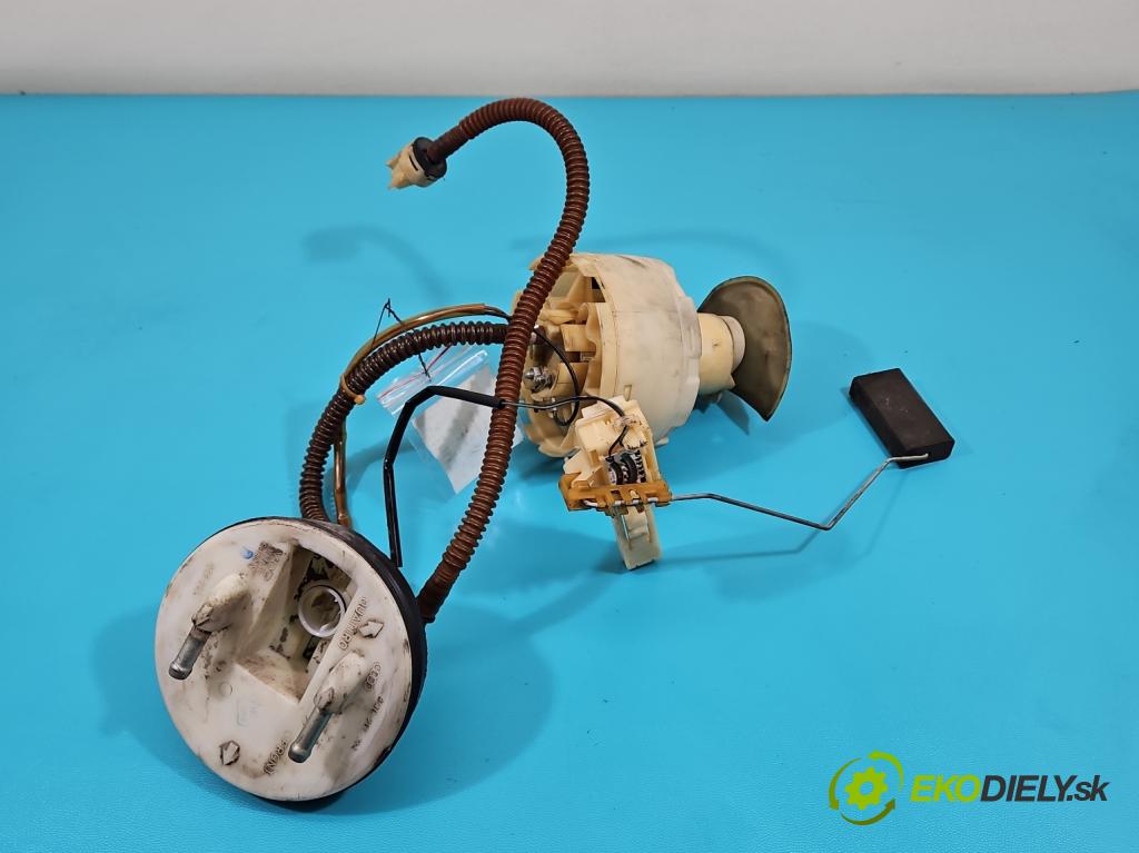Audi A4 B5 1994-2001 1.8 20V 125 hp manual 92 kW 1781 cm3 4- čerpadlo paliva 8D0201319