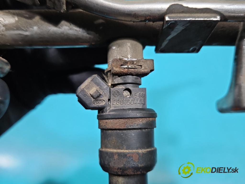 Audi A4 B5 1994-2001 1.8 20V 125 HP manual 92 kW 1781 cm3 4- vstrek 058133551A (Vstrekovače)