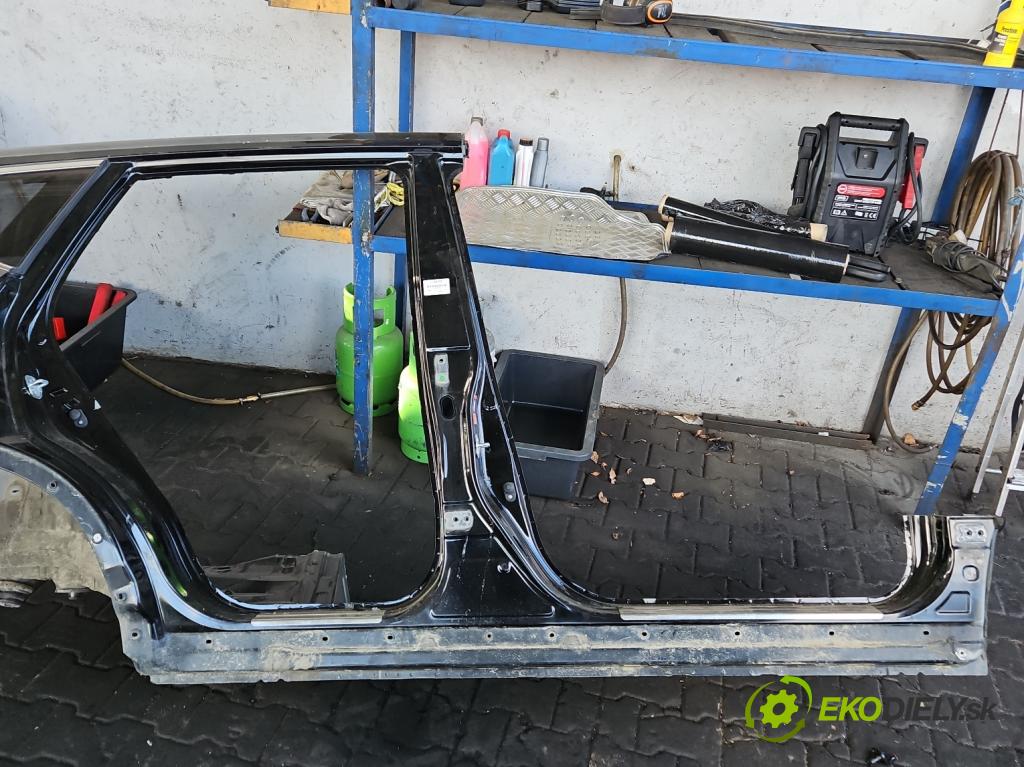 Nissan X-trail III T32 2013-2021 1.6 dci 131 hp manual 96 kW 1598 cm3 5- práh pravý  (Ostatní)