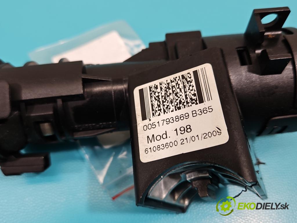 Fiat Bravo II 2007-2014 1.6 jtd 90 HP manual 66 kW 1598 cm3 5- Spínačka 51793869 (Spínacie skrinky a kľúče)