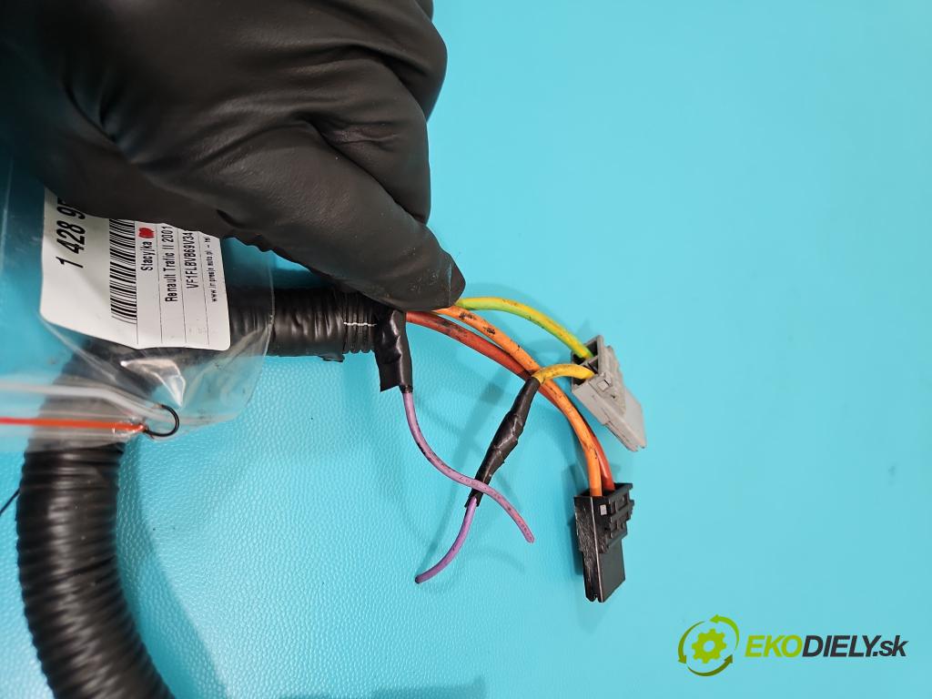 Renault Trafic II 2001-2014 2.5 dci 145 HP manual 107 kW 2464 cm3 5- Spínačka  (Spínacie skrinky a kľúče)