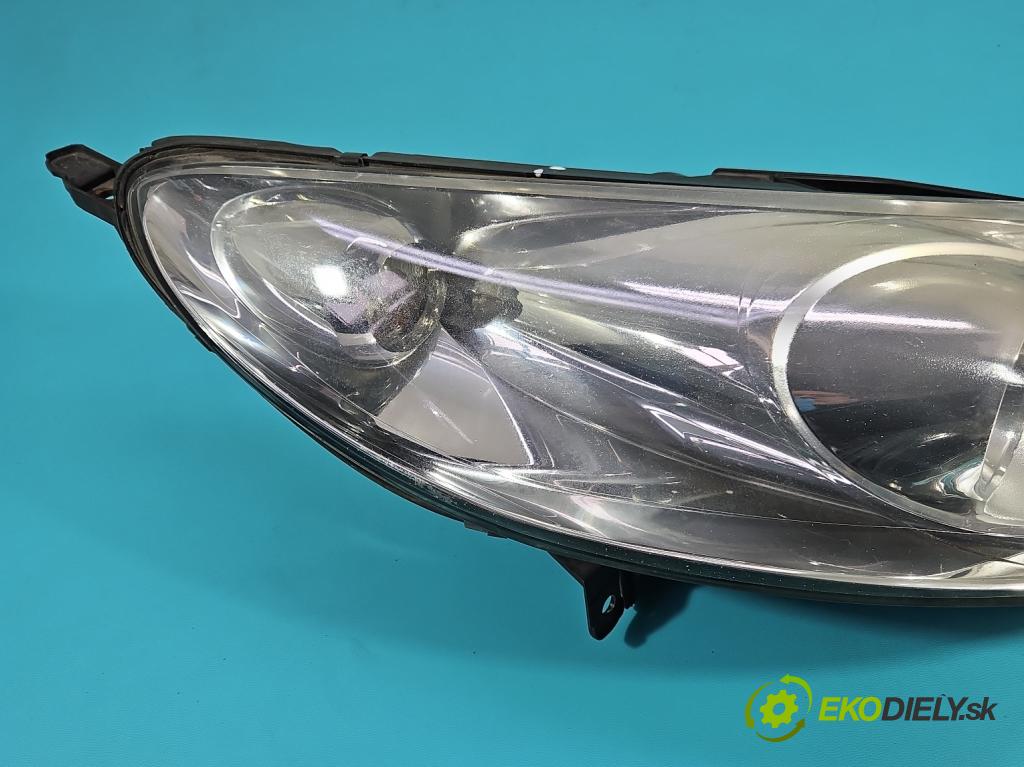 Peugeot 407 2.0 HDi 136 HP manual 100 kW 1997 cm3 5- Reflektor: pravý 0301213272 (Pravé)