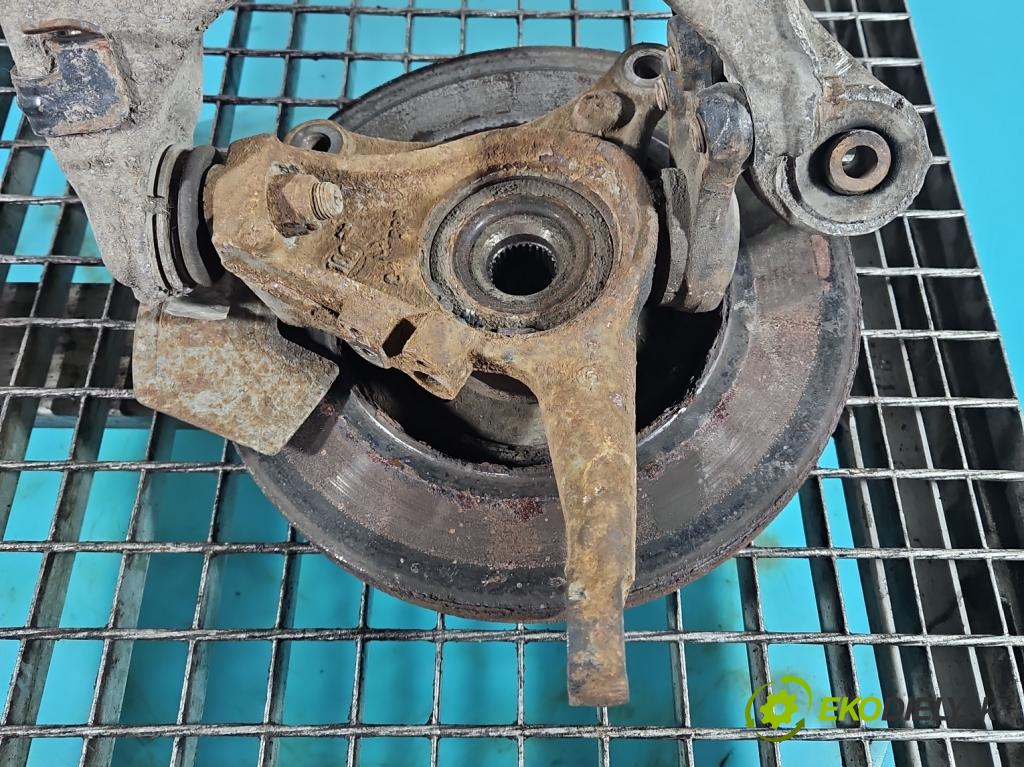 Peugeot 407 2.0 HDi 136 HP manual 100 kW 1997 cm3 5- náboj ľavé  (Náboje)