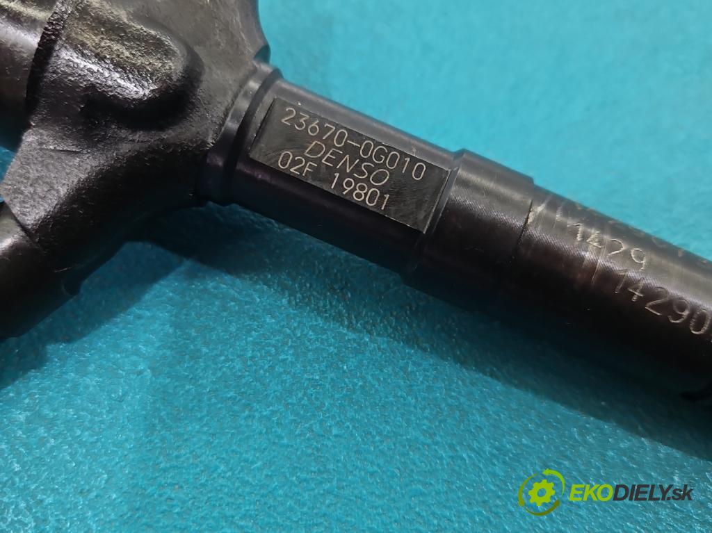 Toyota Avensis II T25 2003-2008 2.0 D4D 116 HP manual 85 kW 1995 cm3 5- vstrek 23670-0G010 (Vstrekovač paliva)