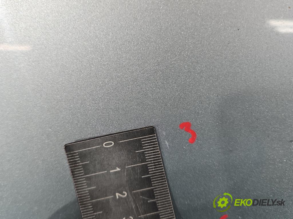 Peugeot 407 2.0 HDi 136hp manual 100 kW 1997 cm3 5- blatnik přední levý  (Predné ľavé)