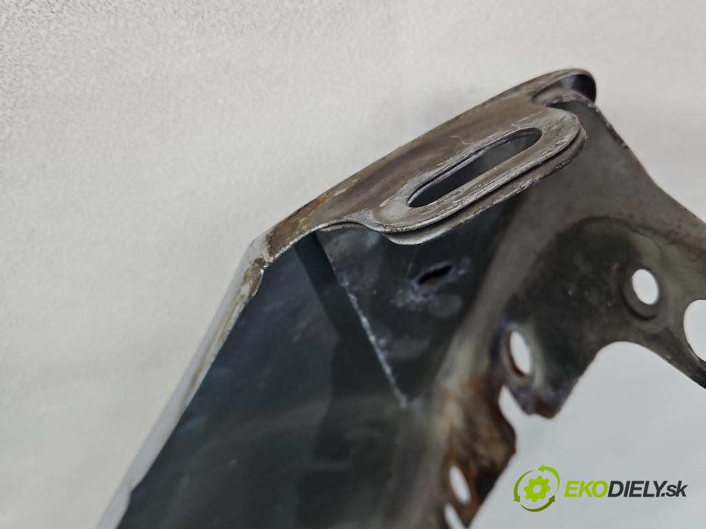 Peugeot 407 2.0 HDi 136hp manual 100 kW 1997 cm3 5- blatnik přední levý  (Predné ľavé)